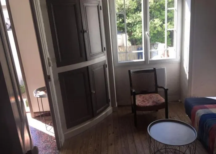 Hébergement de vacances Maison Bord De *