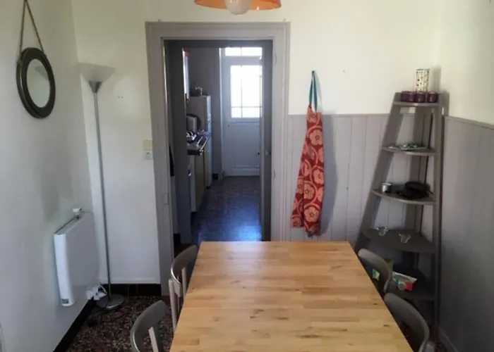 Maison Bord De Hébergement de vacances